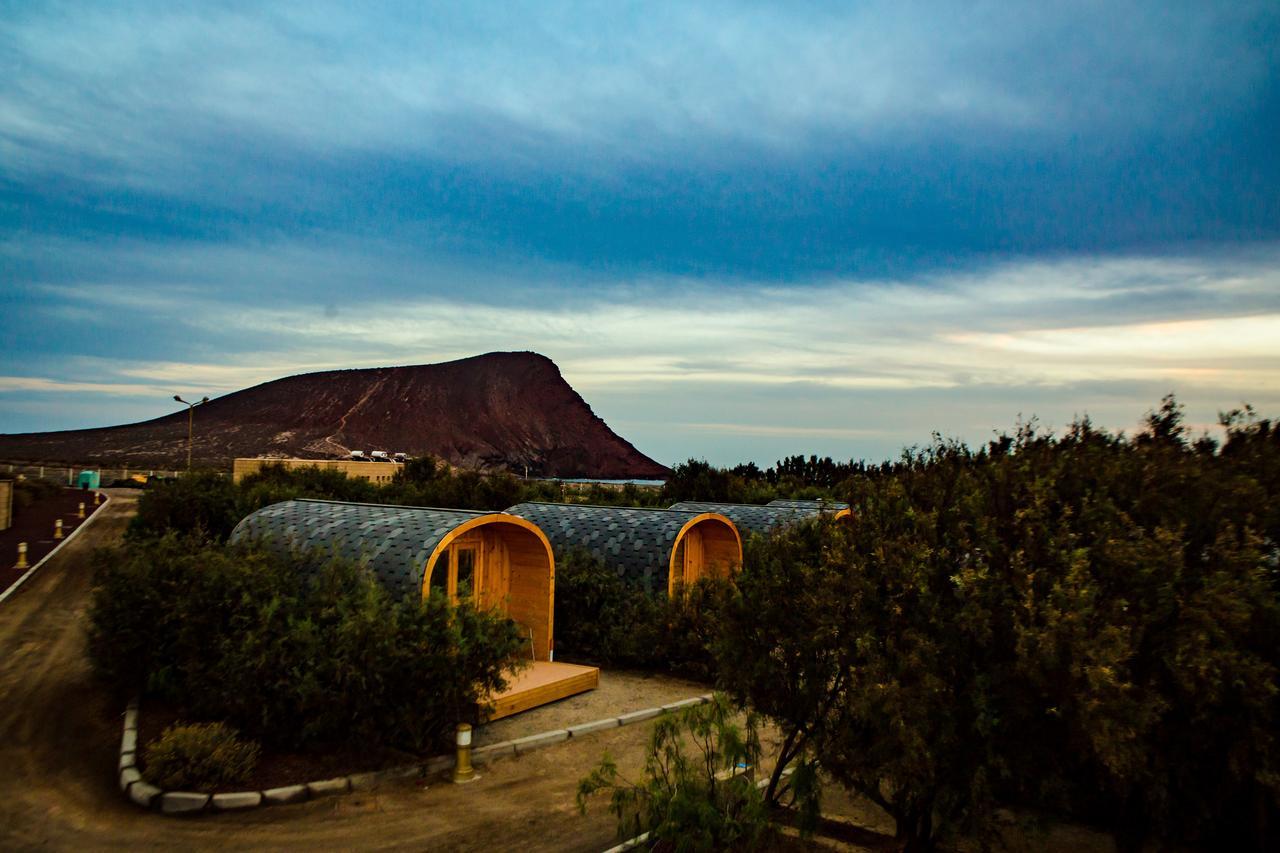 Eco-Wooden Houses Camping Montana Roja El Médano Exterior photo