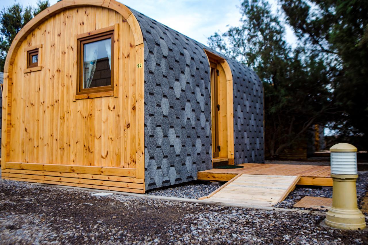 Eco-Wooden Houses Camping Montana Roja El Médano Exterior photo